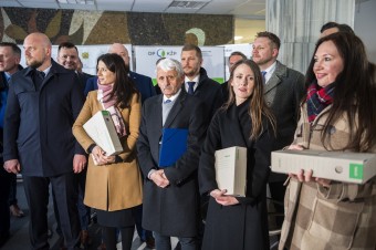 Dzurindova strana Modrí požiadala o registráciu, nazbierala dostatok podpisov