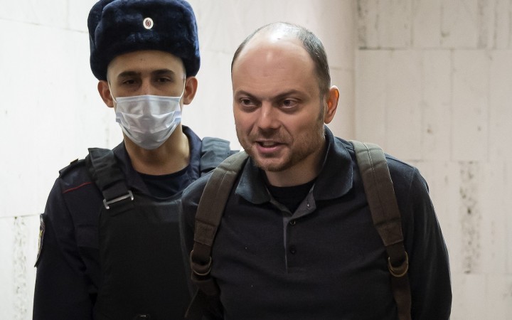 Kritik Kremľa, ktorému hrozí 25 rokov väzenia, tvrdí, že nič neľutuje