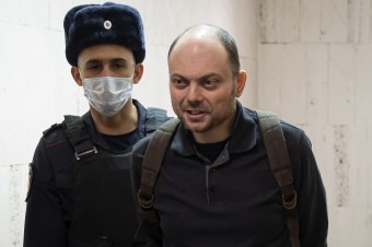 Kritik Kremľa, ktorému hrozí 25 rokov väzenia, tvrdí, že nič neľutuje