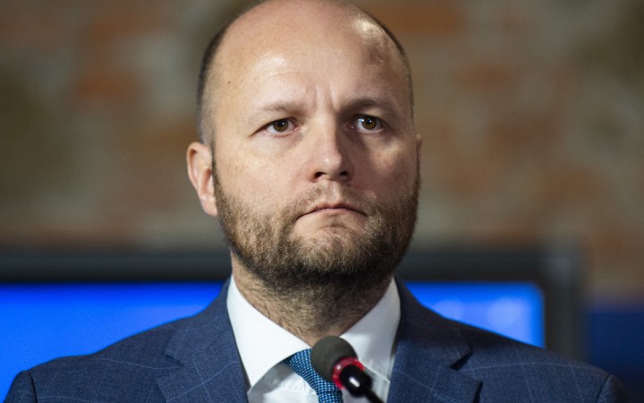 Demokrati rokujú s KDH i Dzurindom, tí sa spájať zatiaľ nechcú, vraví Naď
