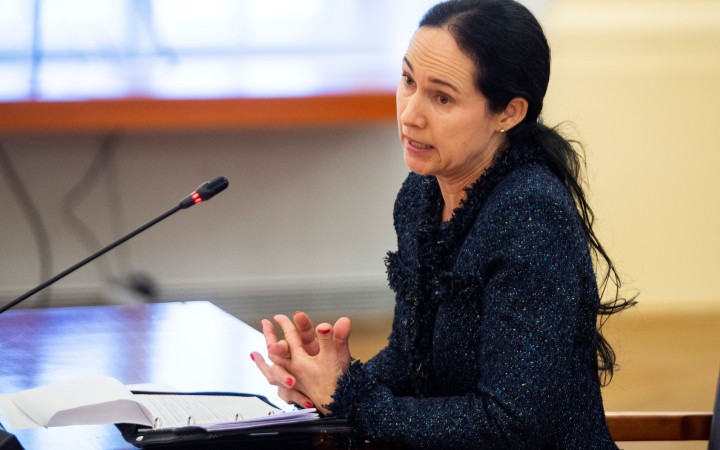 Svoje odvolanie poňala ako politický boj, nebolo to veľmi pôsobivé
