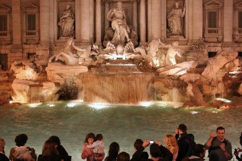 Búrka vo Fontáne di Trevi