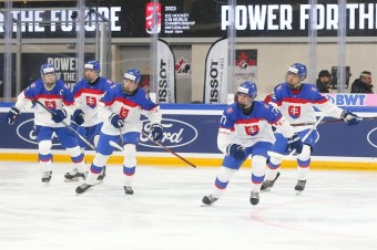 Slováci prehrali v semifinále s USA hladko 1:7, budú hrať o bronz