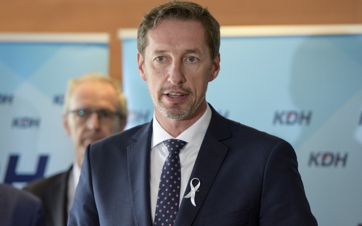 Budaj klame a musí skončiť, tvrdí KDH