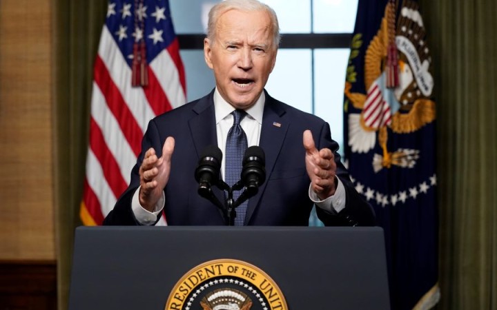 Prezident Biden kritizoval republikánov, že nie sú ochotní navýšiť dlhový strop