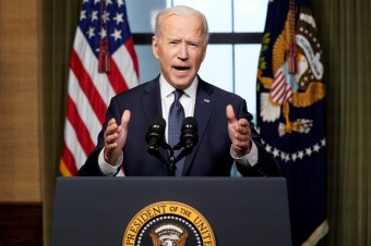 Prezident Biden kritizoval republikánov, že nie sú ochotní navýšiť dlhový strop