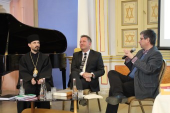 Biblia dáva odpoveď aj na súčasné otázky, nájdime si na ňu aspoň pár minút denne