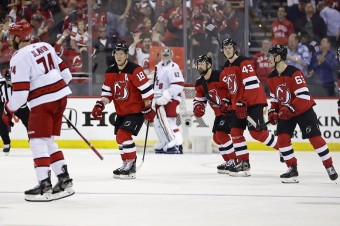 Carolina vyradila Devils, Tatar a Nemec by mohli posilniť Slovákov na MS