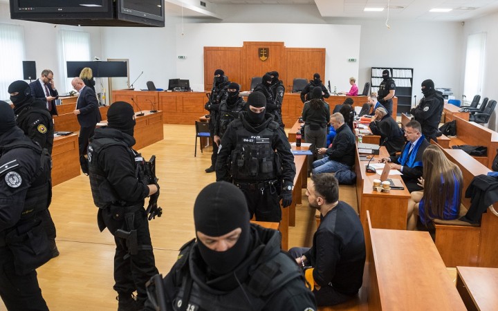 Rodičia Jána Kuciaka žiadajú náhradu škody vo výške jedného milióna eur