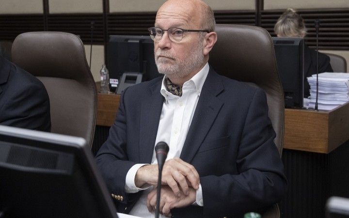 Požiadal som o zbavenie poverenia, aby prezidentka menovala úradnícku vládu