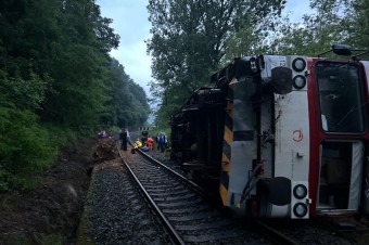 Železničná doprava v okrese Rimavská Sobota je po utorňajšej (6. 6.) nehode osob