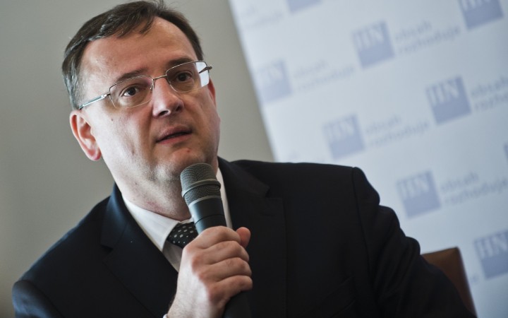 Bývalý český premiér Nečas je vinný v kauze, pre ktorú padla jeho vláda