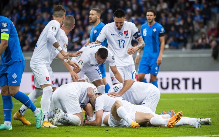 Slovenskí futbalisti zvíťazili na Islande 2:1