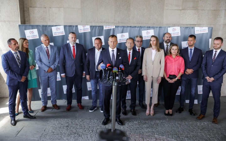 Na kandidátke Sme rodina budú aj Starostovia a nezávislí kandidáti