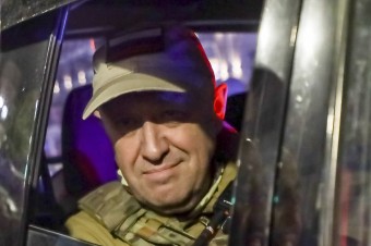Bývalý riaditeľ CIA varoval Prigožina, aby bol opatrný pri otvorených oknách