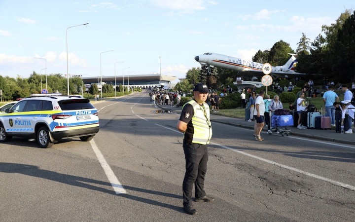 Na letisku v moldavskom Kišiňove sa strieľalo, dvaja ľudia sú mŕtvi