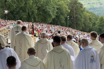 Počas víkendu prišlo na Mariánsku horu asi dvestotisíc ľudí