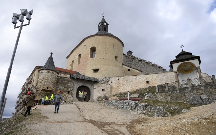 Obnova Krásnej Hôrky bude zrejme drahšia, rekonštrukcia ide podľa harmonogramu