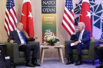 Biden s Erdoganom rokovali vo Vilniuse o ekonomických a obranných prioritách