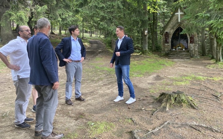 Pre obce môže byť riešením inštitút vyhradeného miesta, starostovia ho uvítali