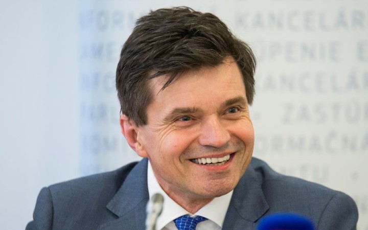 NAKA zasahuje pre podozrenie zo zneužívania eurofondov v rezorte školstva
