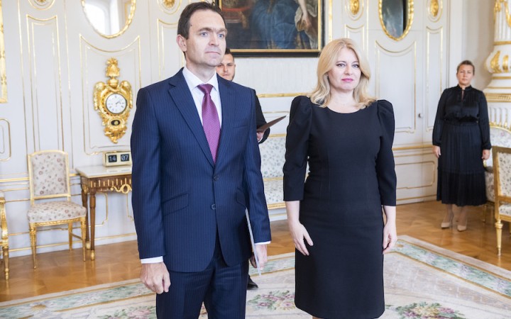 Prezidentka aj premiér sa zastali ministra Bíreša