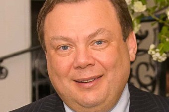 Briti umožnili, aby si sankcionovaní ruskí oligarchovia užívali svoje milióny