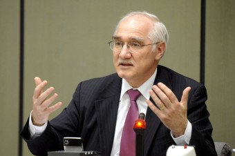 Mikolášik žiada Európsku komisiu o zákaz zásahu do ľudského genómu 