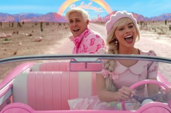 Film Barbie zarobil ako prvý film režírovaný len ženou už vyše miliardy dolárov