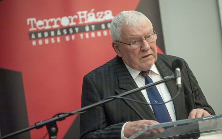 Zomrel politológ Miroslav Kusý