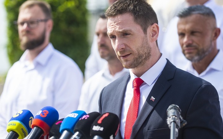 Uhrík kritizuje Kotlebu v súvislosti s rozhodnutím súdu o Bihariovej