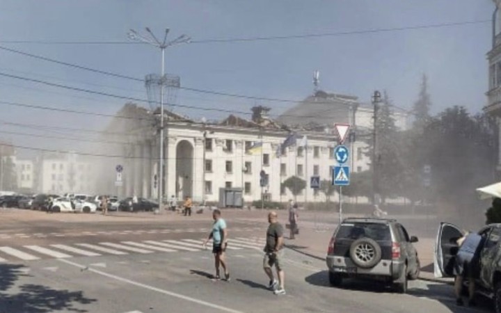 V Černihive zahynulo sedem ľudí, zranenia utrpelo 110 osôb