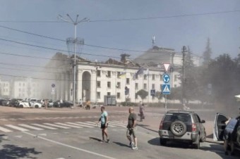 V Černihive zahynulo sedem ľudí, zranenia utrpelo 110 osôb