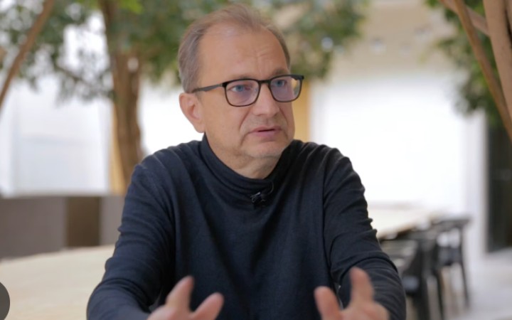 Pri oznámení Korčokovej prezidentskej kandidatúry bol aj Sergej Michalič