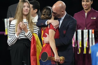 Rubiales skončil ako šéf futbalovej federácie
