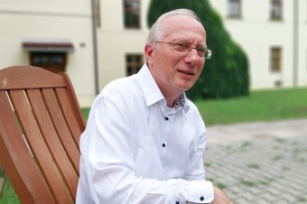Boh sa nám zjavuje ako nerozlučný vzťah troch osôb