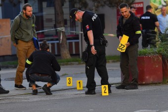 Útočník, ktorý v bratislavskej Dúbravke strieľal z okna na ľudí mal čistý 