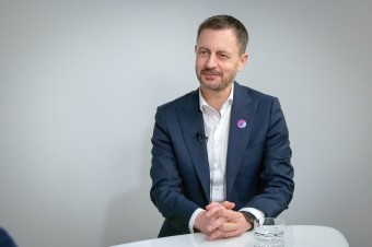 Heger chce z Demokratov budovať silnú stredopravú stranu. Prosí o finančnú pomoc