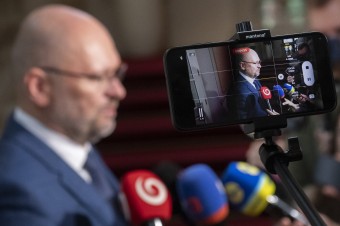 Mal by Šimečka ponúknuť Hlasu popri premiérovi aj ministra vnútra?