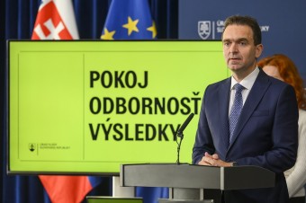 Ódor nevylúčil politickú kariéru. Vláda odborníkov nechcela len kúriť a svietiť