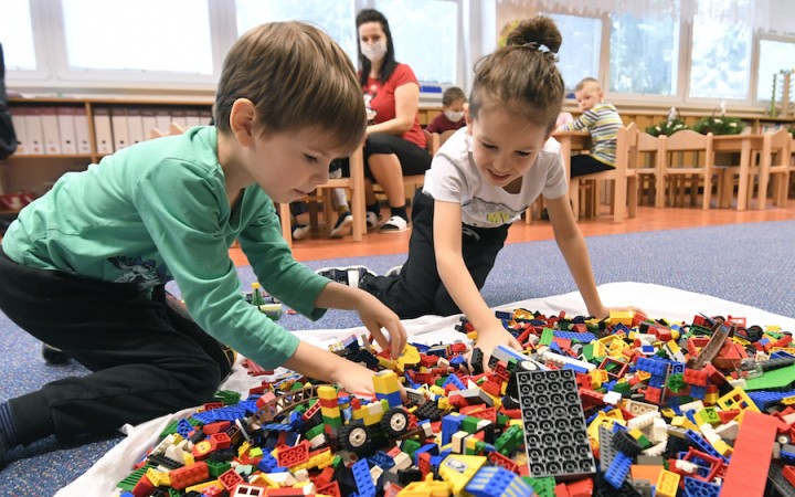Najväčší problém so škôlkami má Bratislavský kraj, ukázal index dostupnosti