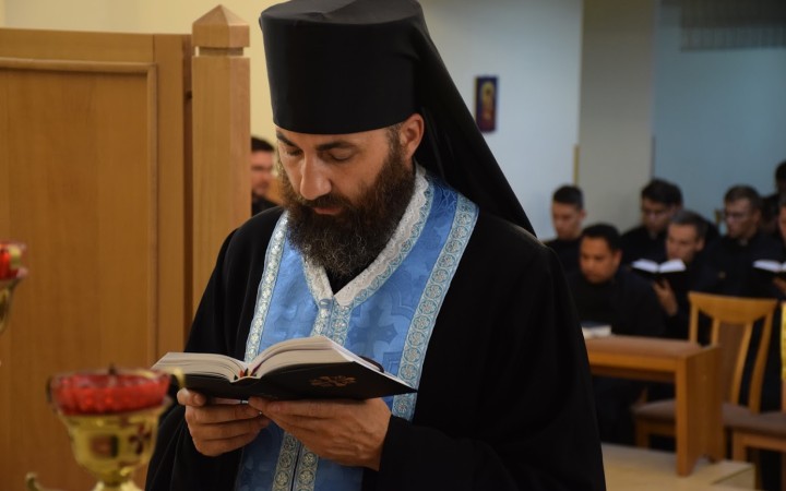 Jonáš Maxim bude vysvätený 27. januára, pred tým musí zabezpečiť voľbu igumena