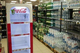 V Chorvátsku hlásia viacero prípadov možnej otravy sýtenými nápojmi