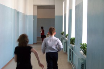 Keď učitelia musia vyžadovať to, čo sa rodičia boja