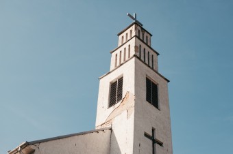 Kostoly na východe, ktoré zasiahlo zemetrasenie, napokon zbúrať nemusia