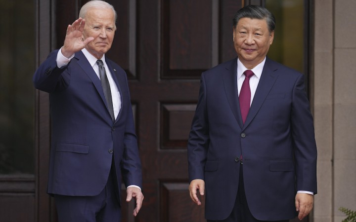 Joe Biden a Si Ťin-pching sa stretli po roku, tentoraz v Kalifornii