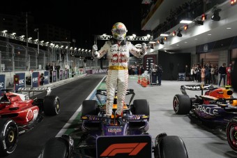 Max Verstappen z tímu Red Bull zvíťazil na prvej Veľkej cene Las Vegas
