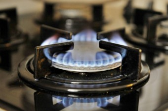 ÚRSO rozhodol o výraznom zvýšení ceny plynu, štát zdražovanie odmieta