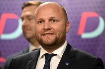 Novým šéfom strany je Naď, chce úspech v prezidentských aj európskych voľbách