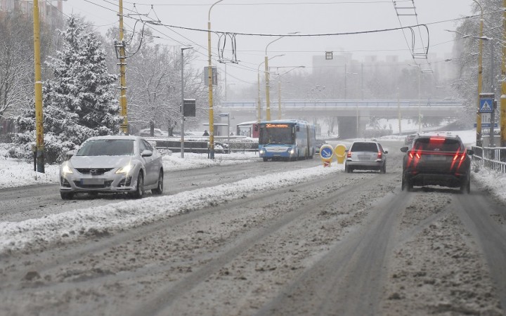 V Košiciach sa budú pre zlú finančnú situáciu udržiavať len niektoré cesty